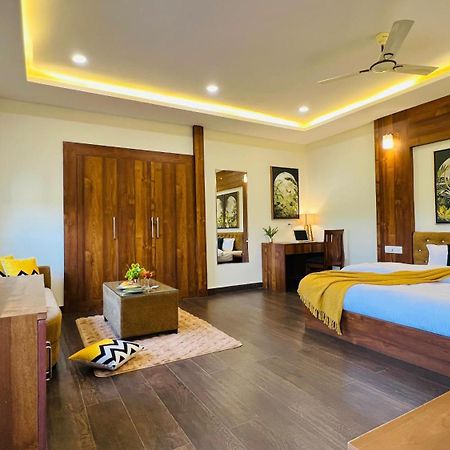 Bluo Amani Vagator - Boutique Hotel Goa อันจูนา ภายนอก รูปภาพ