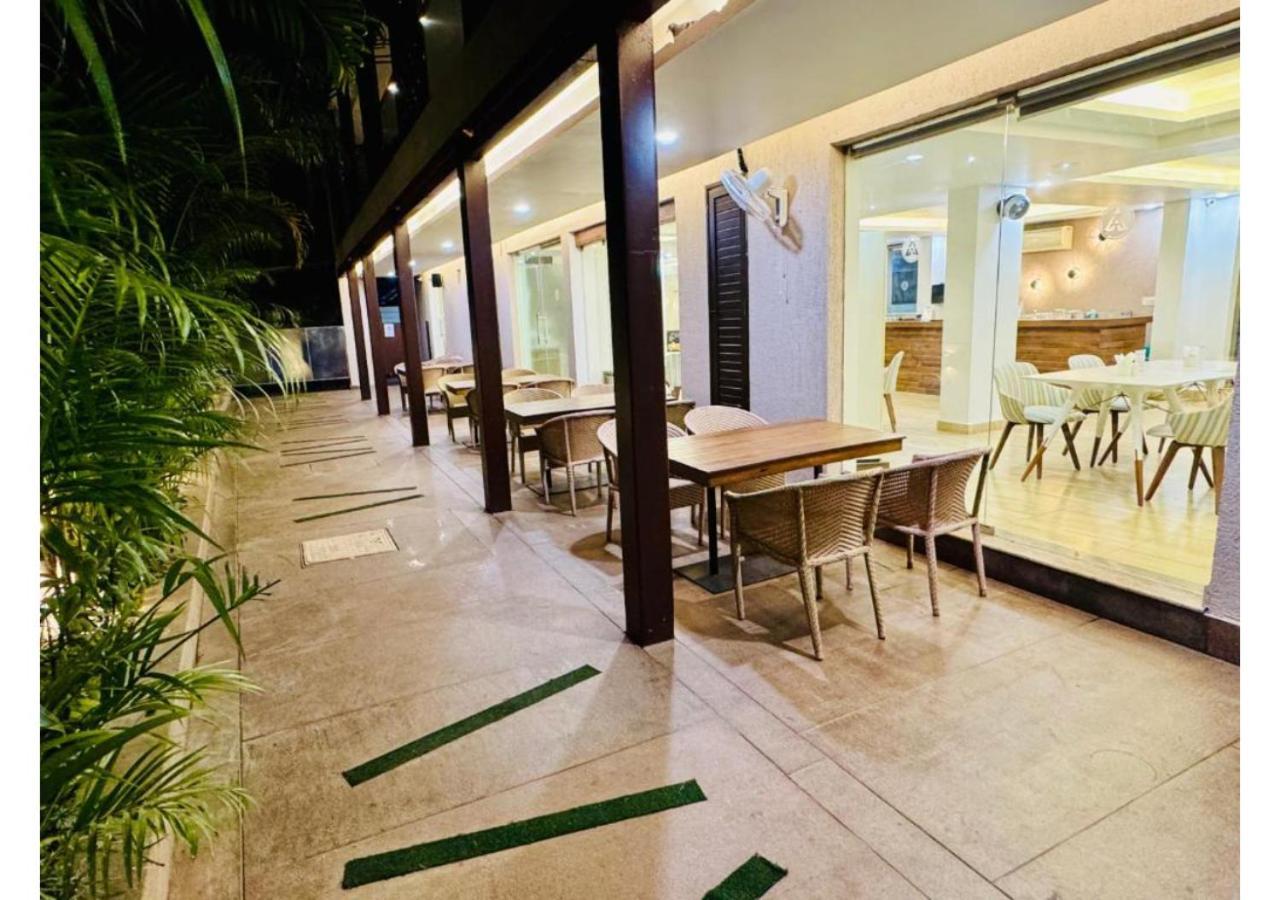 Bluo Amani Vagator - Boutique Hotel Goa อันจูนา ภายนอก รูปภาพ