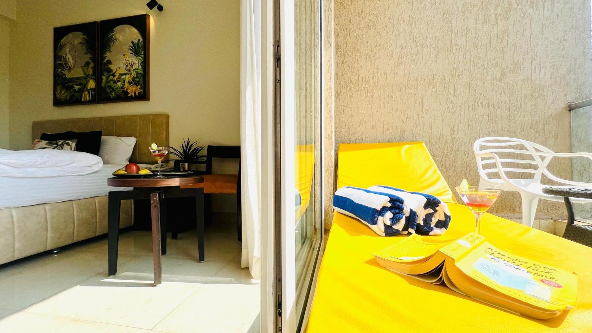 Bluo Amani Vagator - Boutique Hotel Goa อันจูนา ภายนอก รูปภาพ