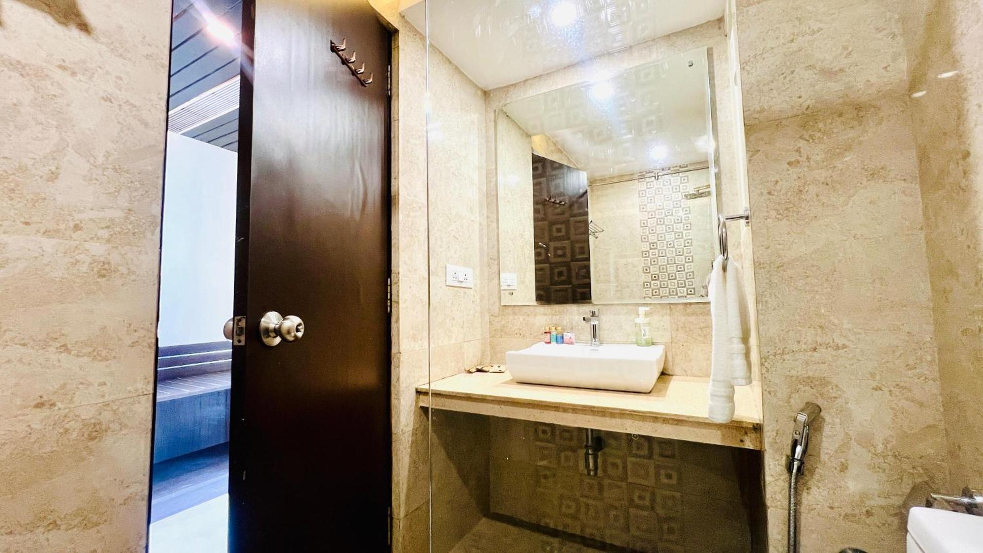 Bluo Amani Vagator - Boutique Hotel Goa อันจูนา ห้อง รูปภาพ