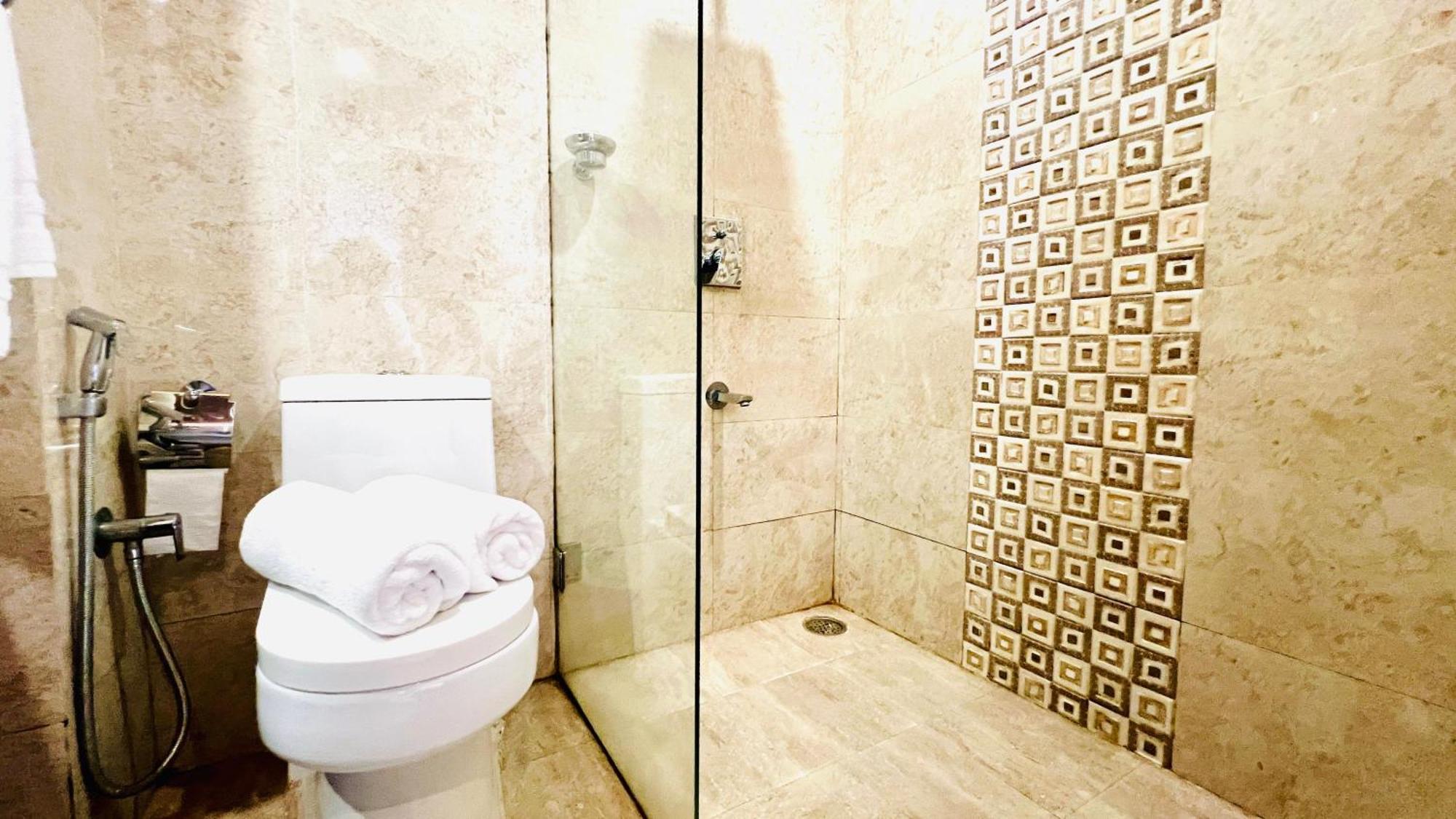 Bluo Amani Vagator - Boutique Hotel Goa อันจูนา ภายนอก รูปภาพ